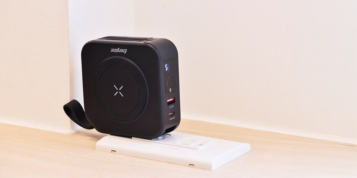 Powerbank Energizer 10000 mAh QI-15W + USB-C 20W - 3