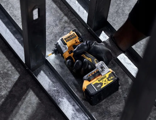 DeWalt DCF850N XR - 2
