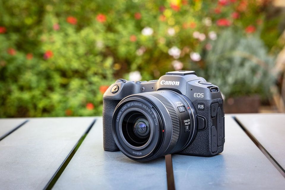 Canon RF 24-50mm F4.5-6.3 IS STM