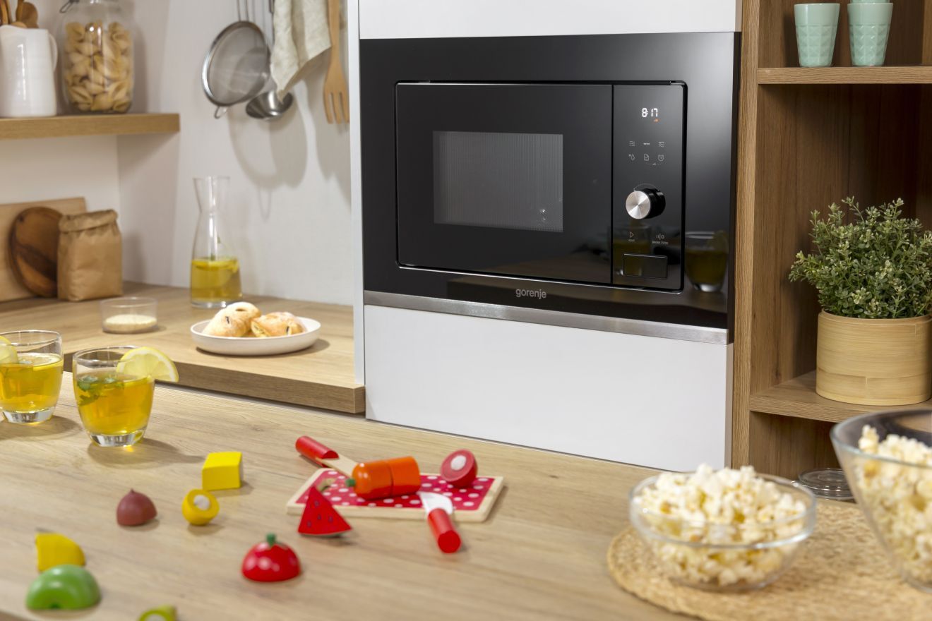 Gorenje mikrofala zamknięta
