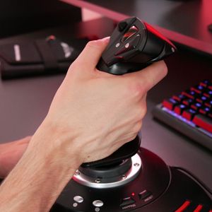 Thrustmaster