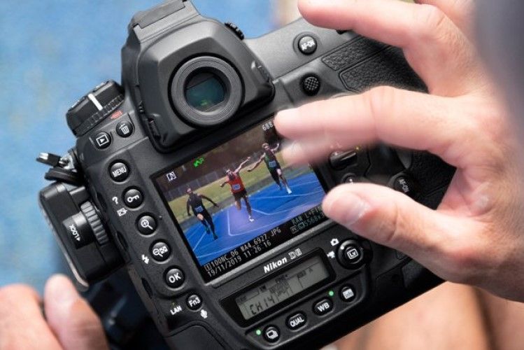 Nikon