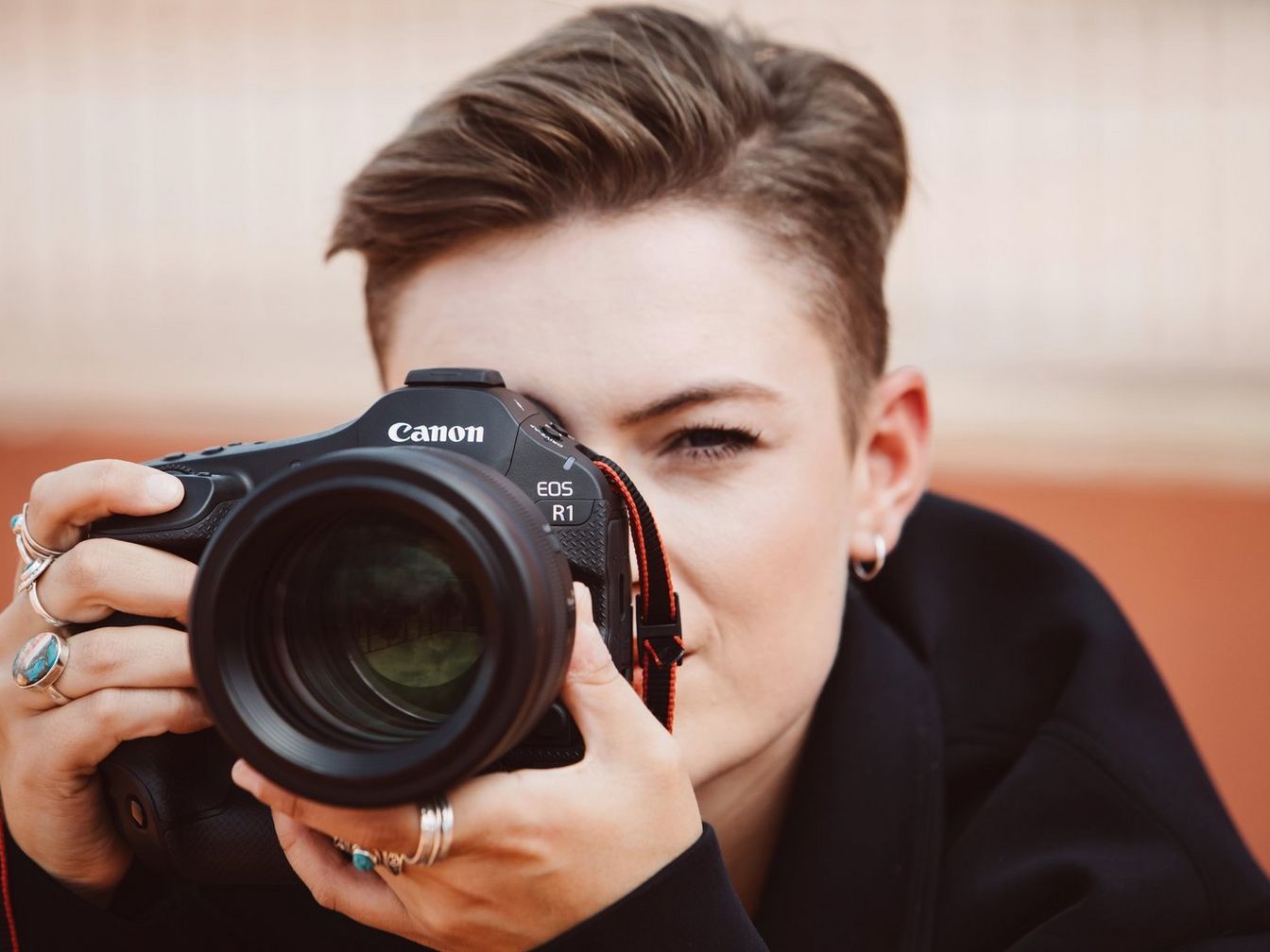 CANON EOS R1 aparat