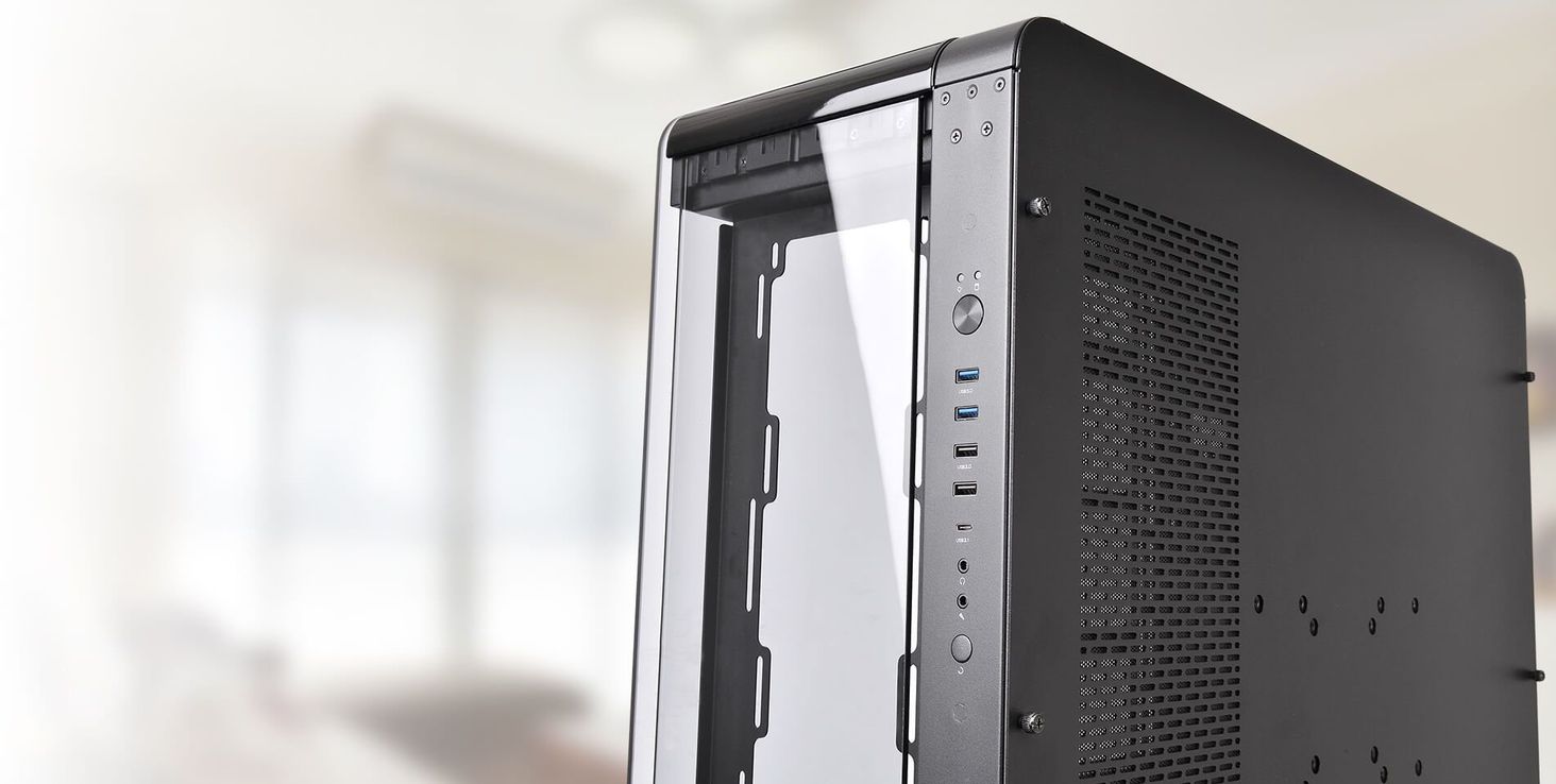 Thermaltake Core P8 Tg