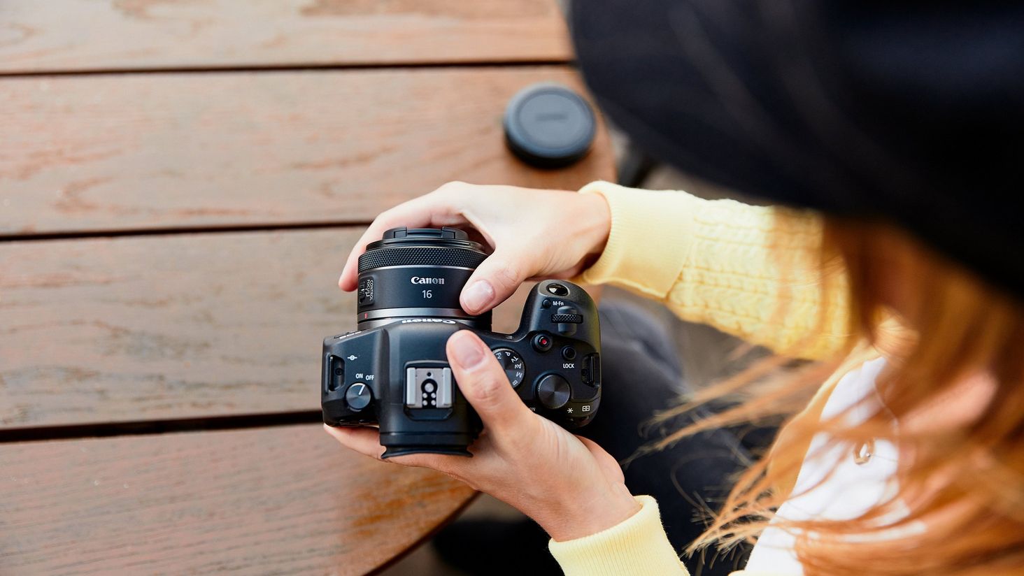 Canon RF 16mm f/2.8 STM lifestyle 3