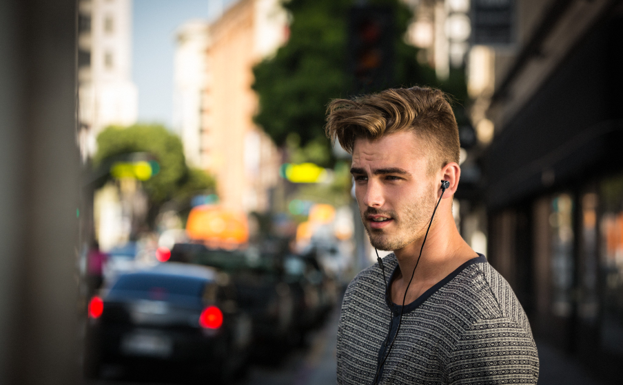 JBL Tune 290 lifestyle 2