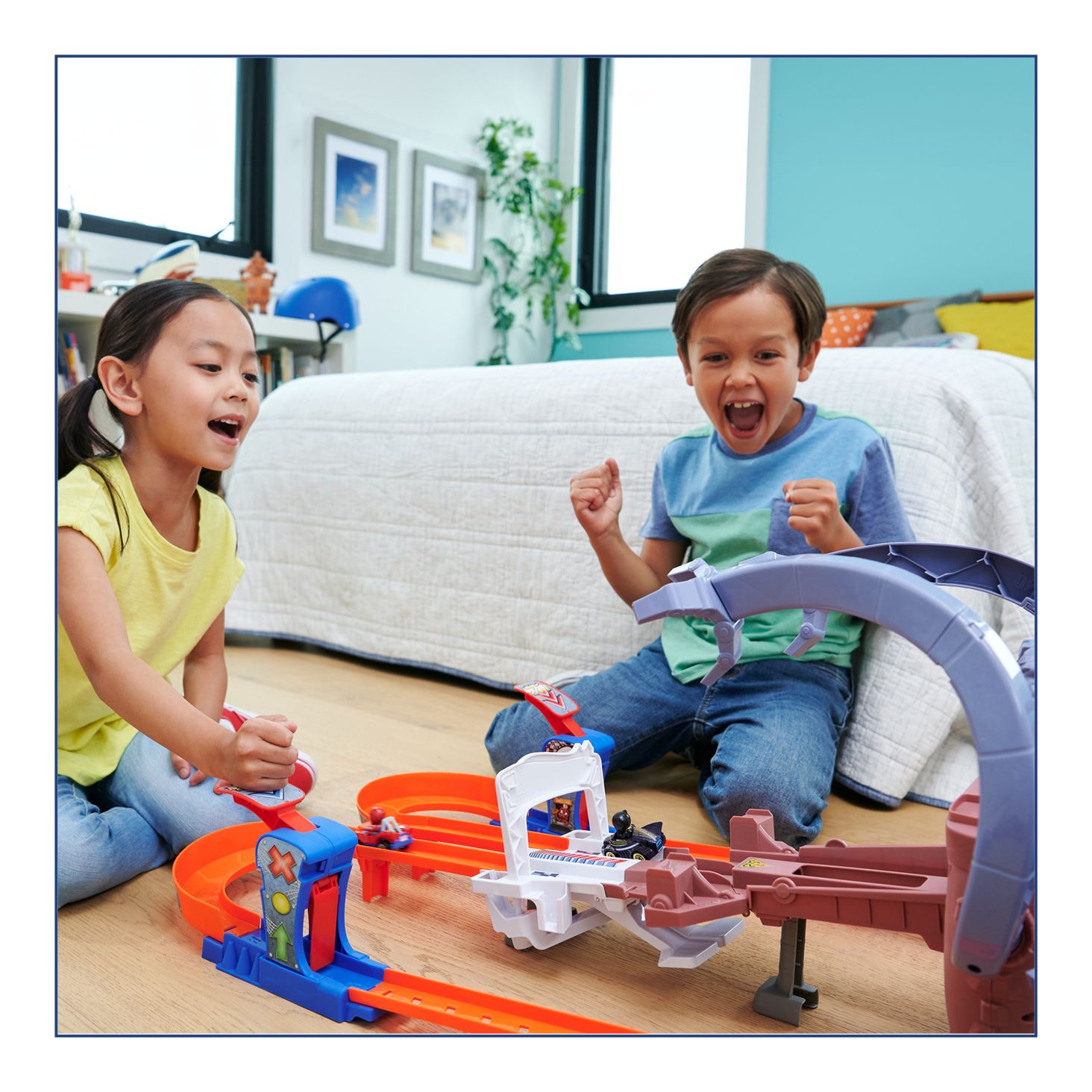 Hot Wheels RacerVerse Marvel Pajęczynowy tor Spider-Mana 3