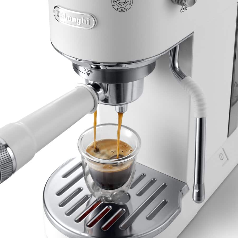 De'Longhi Dedica Duo EC890.WI Kultowy włoski design