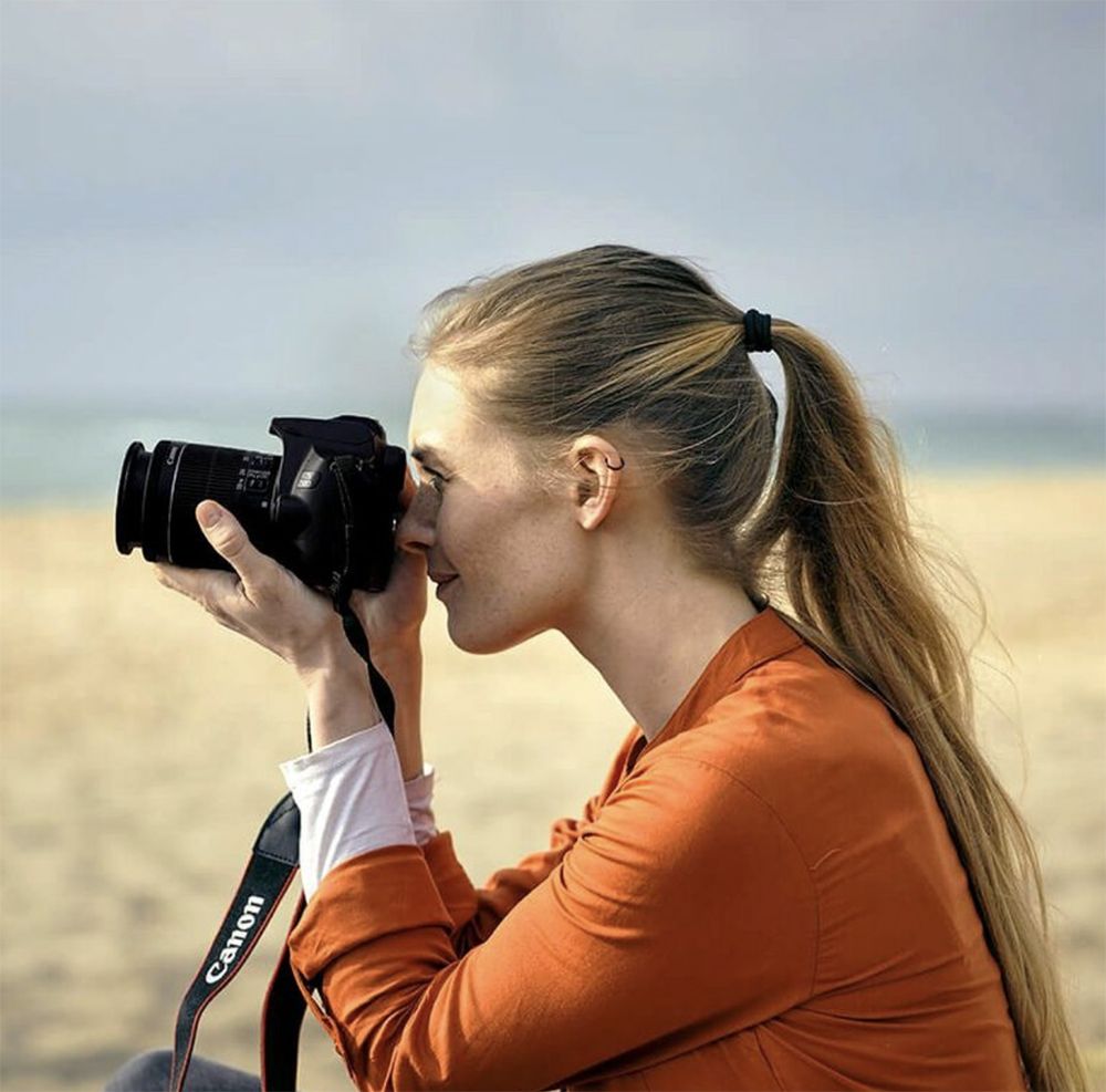 CANON EOS 250D