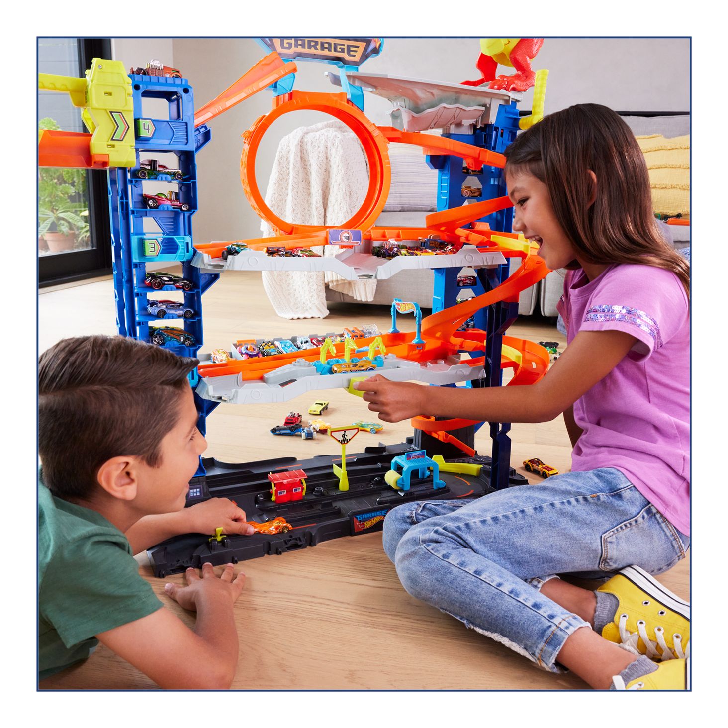 Hot Wheels City Mega Garaż Atak smoka 4