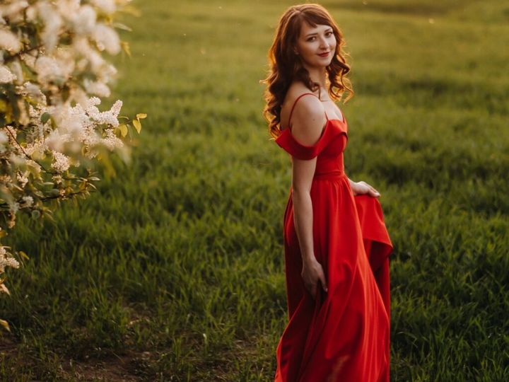 Czerwona sukienka na wesele długa