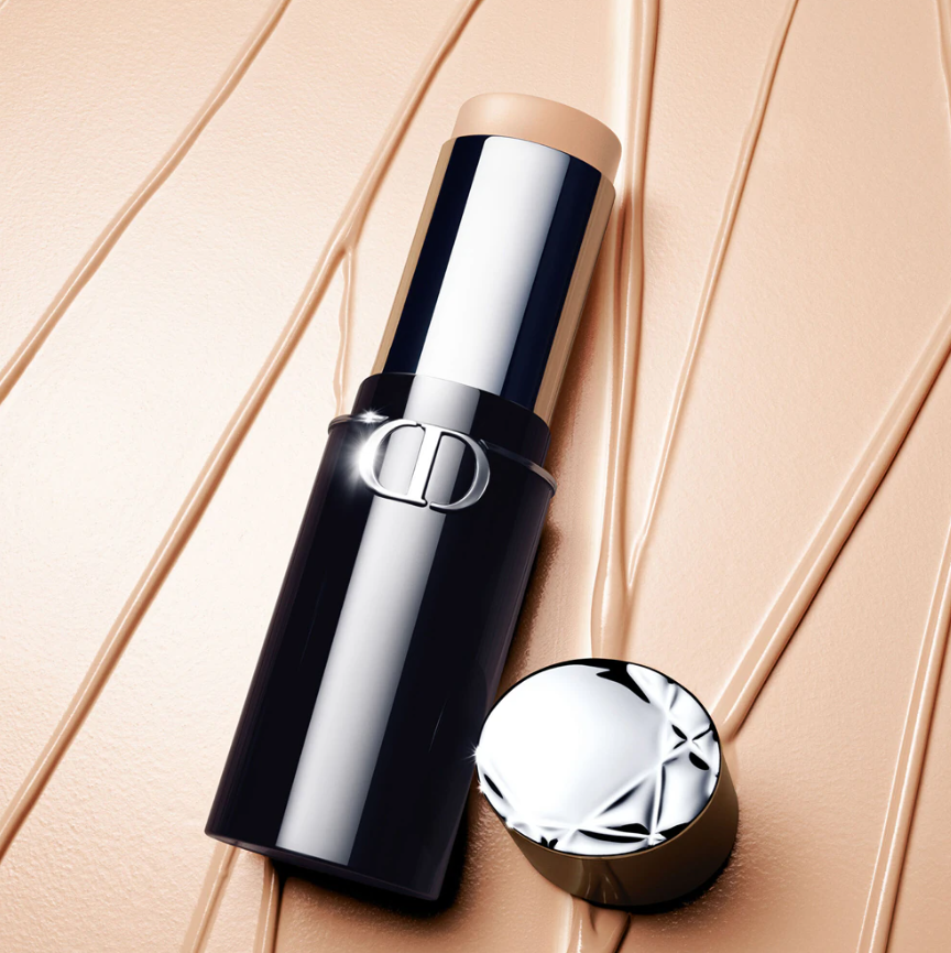 Dior Forever Skin Perfector Podkład W Sztyfcie 10G Nr. 5N_3