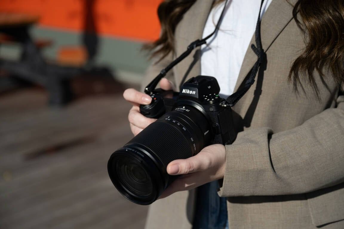 Nikon NIKKOR Z 28-400mm f/4-8 VR - 4