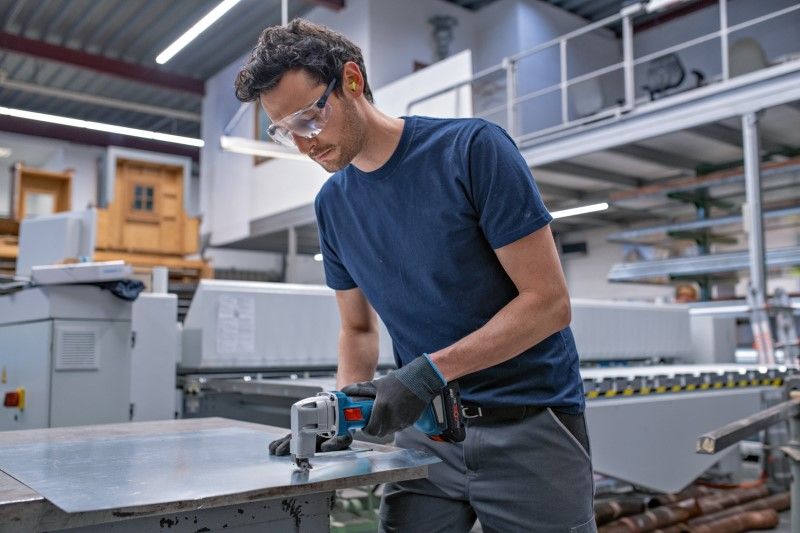 Bosch GSC 18V-16 E Professional - 3