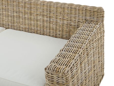 Beliani Sofa ogrodowa brązowa rattanowa dwuosobowa białe poduchy Ardea - zdjęcie 3
