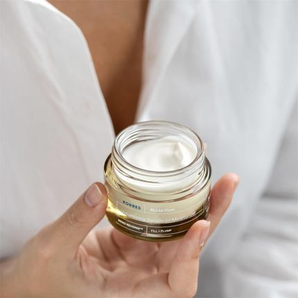 Krem Korres nawilżający Serum Do Cery Normalnej I Mieszanej White Pine Volumizing Serum In Moisturizer na dzień 40ml - zdjęcie 2