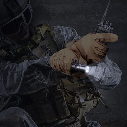 Latarka diodowa Fenix PD36 Tac (039-489) - zdjęcie 2