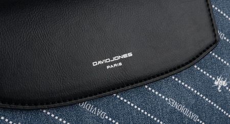 Listonoszka czarna z jeansowym obszyciem David Jones CH21051 BLUE JEANS - zdjęcie 3
