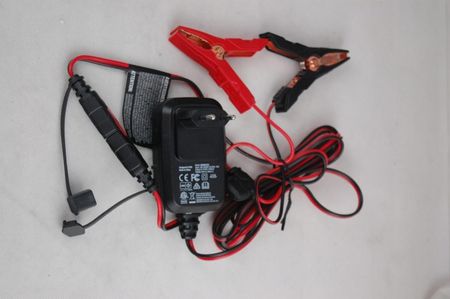 Noco Ładowarka Prostownik Genius 1Eu 6V 12V 1A - zdjęcie 3