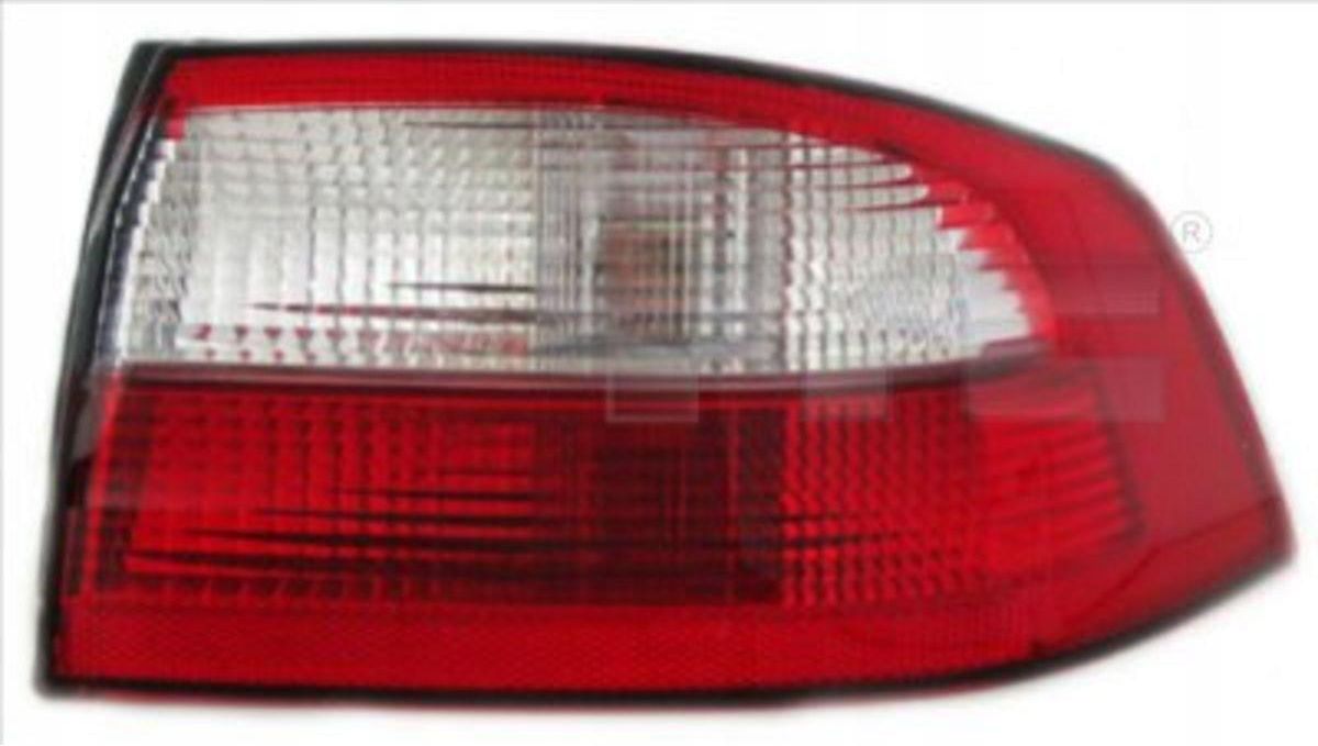 Lampa tylna Tyc Lampa Tył L Renault Laguna Hatchback 03 01 04 05 T