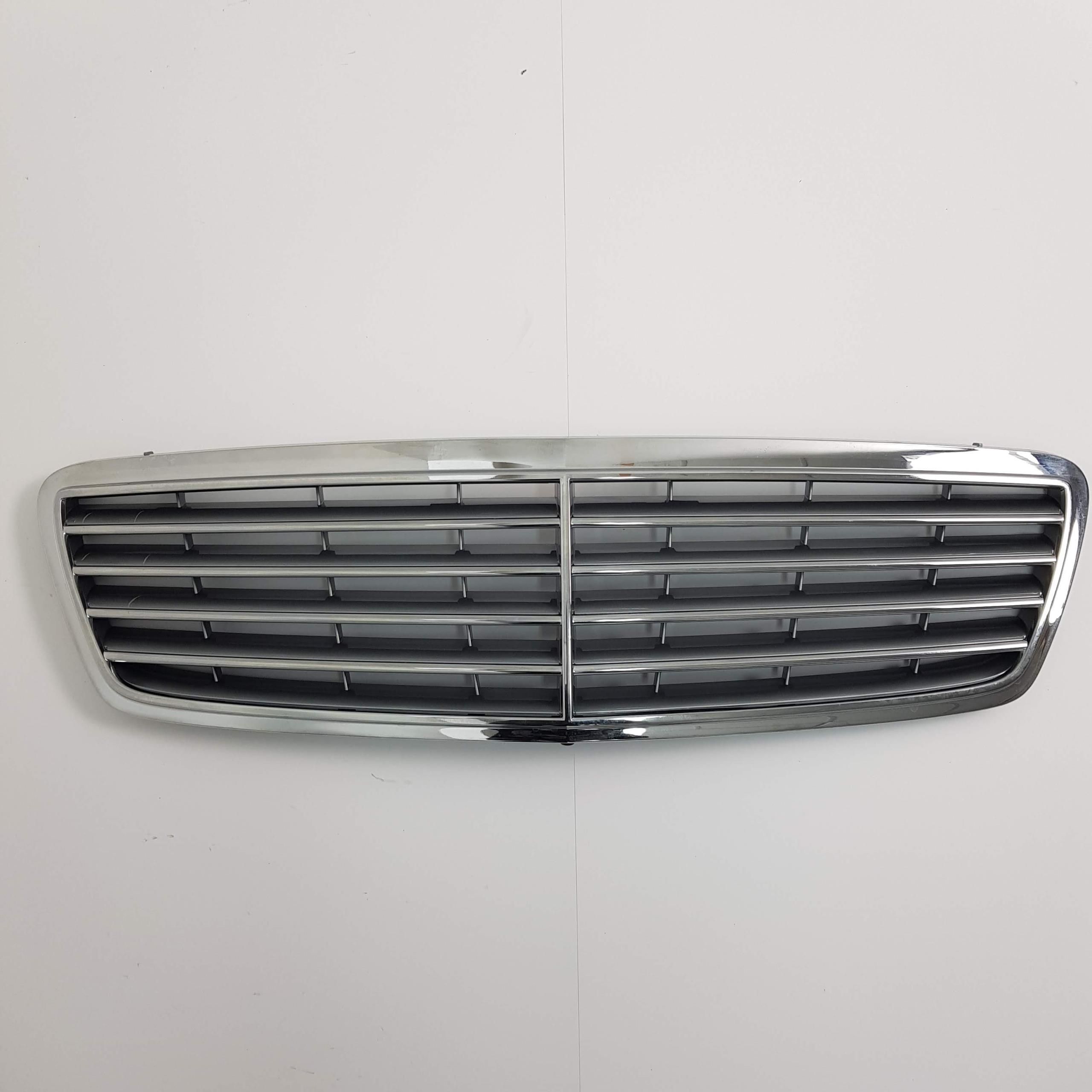 Mercedesbenz Oe Mercedes W C Klasa Atrapa Grill Om A