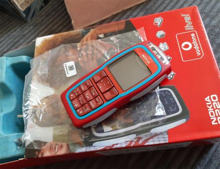 Nokia 3220 - zdjęcie 2