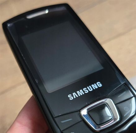 Samsung E2550 - zdjęcie 6