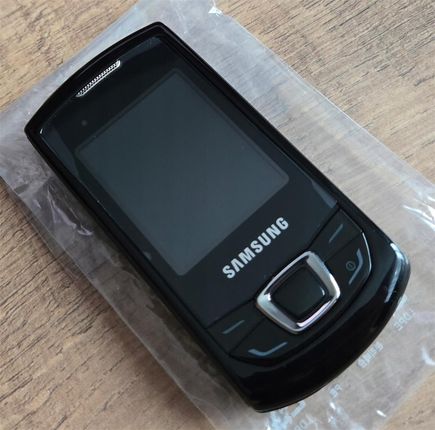Samsung E2550 - zdjęcie 3