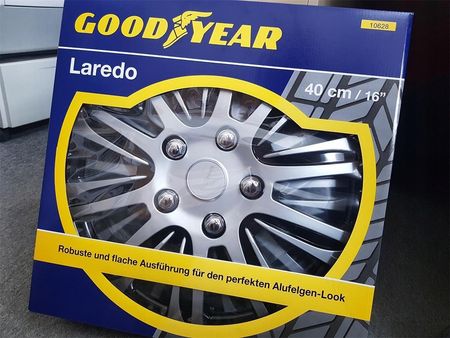 Goodyear Laredo 16