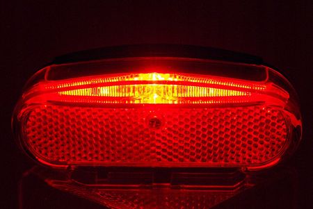 2K Lampka Rowerowa Led Na Bagażnik Z Odblaskiem Ba 160420 - zdjęcie 2