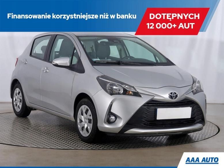 Toyota Yaris Dual Vvt I Salon Polska Opinie I Ceny Na Ceneo Pl