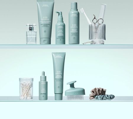 Aveda Scalp Solutions Balancing Shampoo Kojący Szampon Do Regeneracji Skóry Głowy 200 ml - zdjęcie 2
