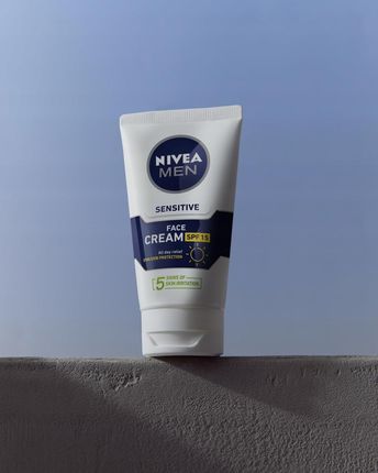 Krem Nivea Męski Do Twarzy Do Skóry Wrażliwej Men Sensitive Facial Cream Spf15 na dzień 75ml - zdjęcie 2