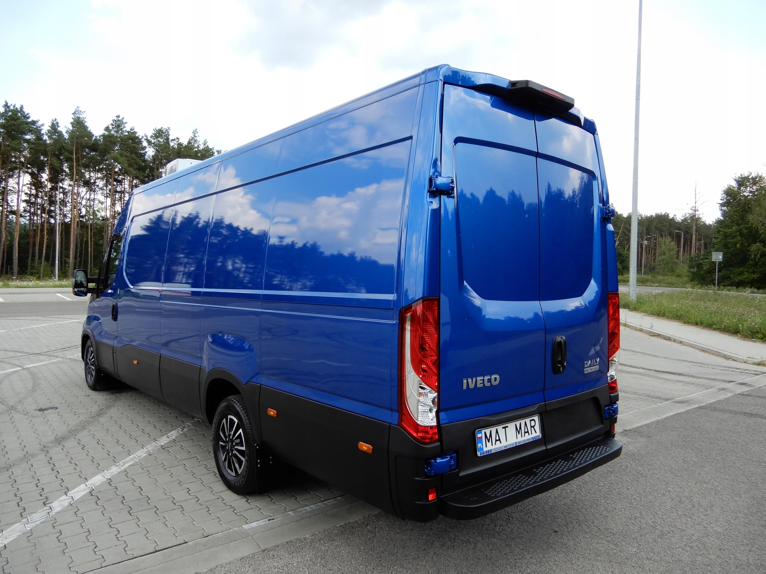 Iveco Daily 35S18 Hi Matic Chłodnia 20 C 30 C Opinie i ceny na Ceneo pl