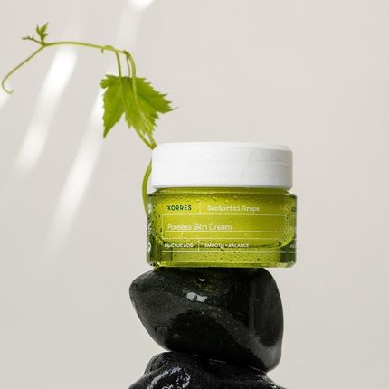 Krem Korres Santorini grape Poreless Skin Cream Lekki nawilżający na dzień 40ml - zdjęcie 4