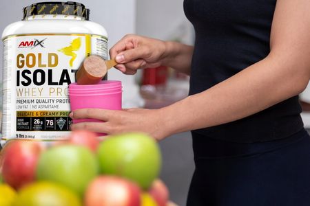 Amix Gold Isolate Whey Protein 2,28Kg - zdjęcie 5