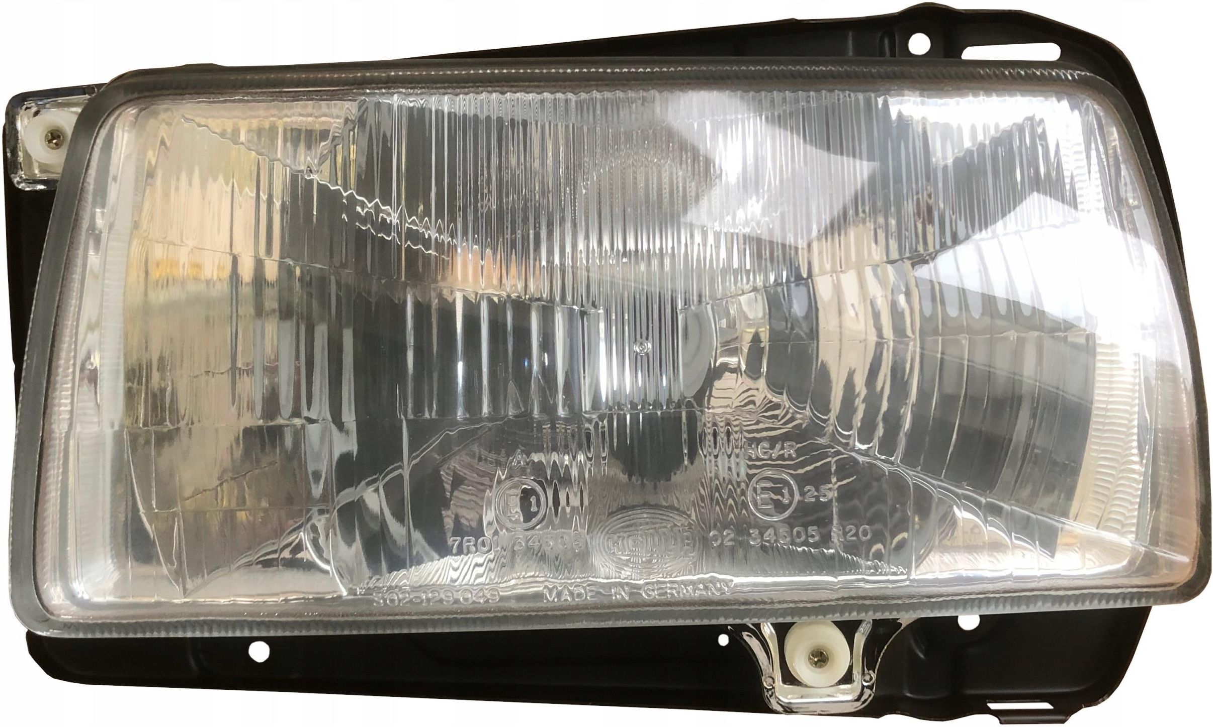 Lampa Przednia Hella Reflektor Vw Jetta Ii Lewy 1Ah 004 565 171