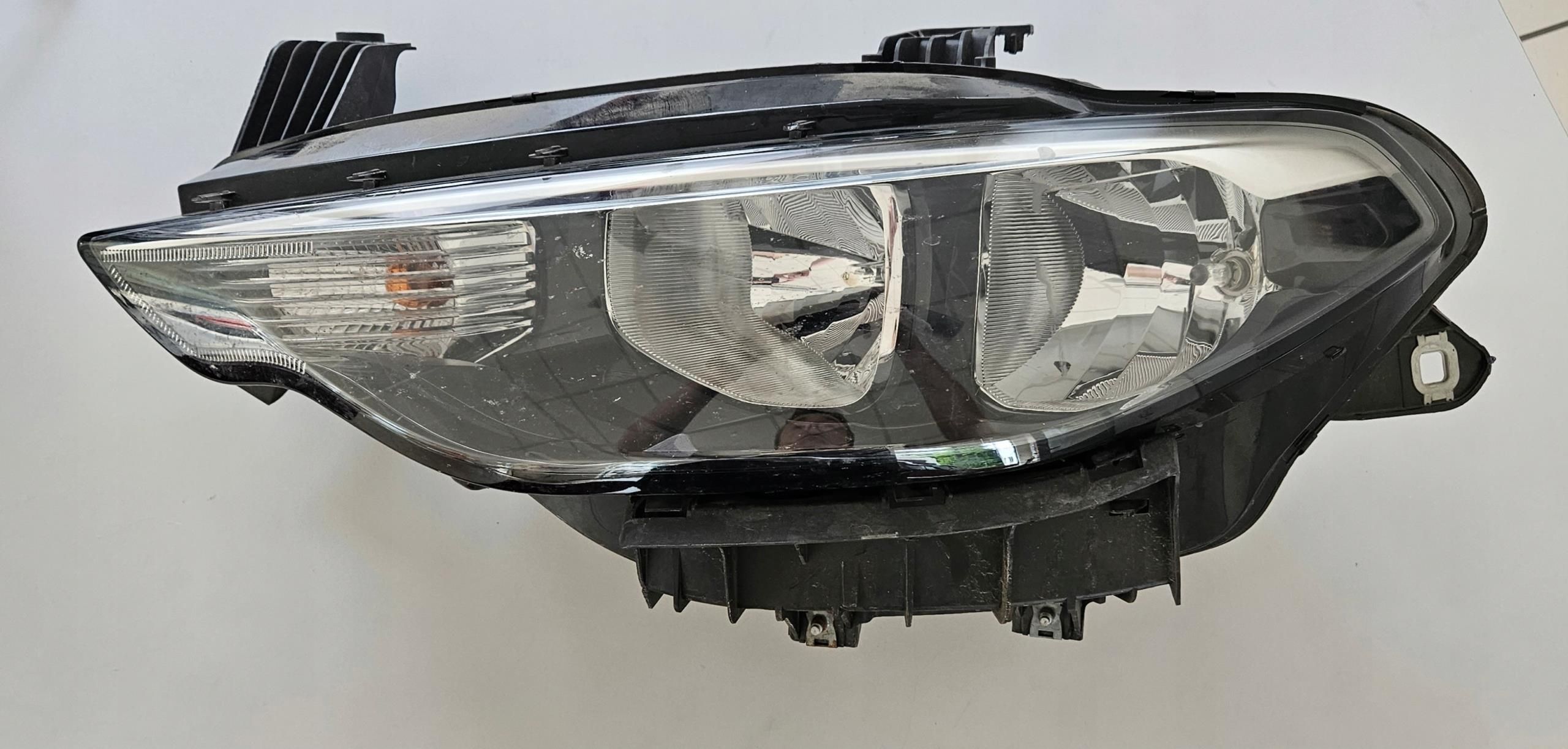 Lampa przednia Fiat Lampa Lewa Przód Reflektor Lewy Tipo 2 52145171