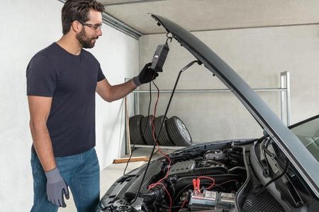 Bosch Ładowarka C10 - zdjęcie 4