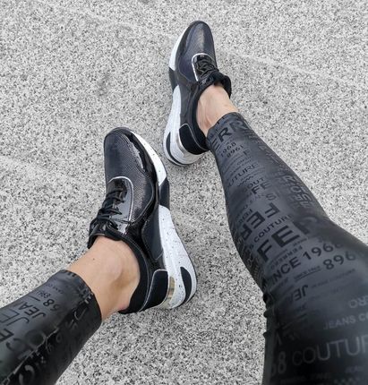 Czarne sneakersy z naturalnej skóry - zdjęcie 2