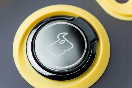 Bizon Etui Case Hybrid Ring Do Galaxy S24 Plus Żółte - zdjęcie 2