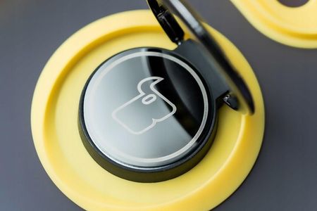 Bizon Etui Case Hybrid Ring Do Galaxy S24 Plus Żółte - zdjęcie 4