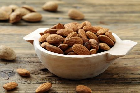 Bioswena Migdały Całe 1kg Hiszpańskie - zdjęcie 4