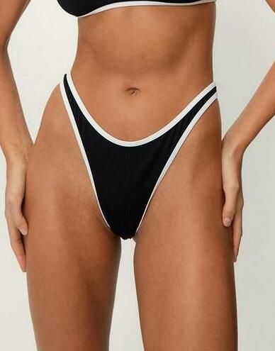 Nasty Gal D Od Bikini Pr Ki Ru Ne Xs Ceny I Opinie Ceneo Pl