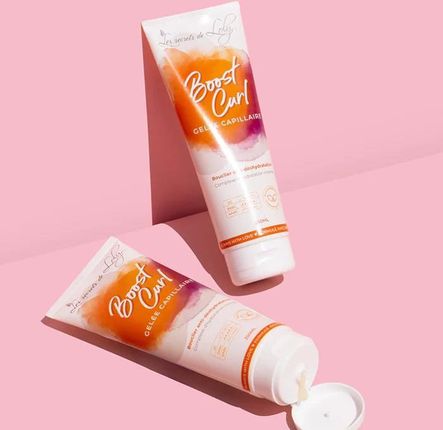 LES SECRETS DE LOLY BOOST CURL NAWILŻAJĄCY ŻEL DO STYLIZACJI PRZECIW PUSZENIU SIĘ WŁOSÓW KRĘCONYCH 250ML - zdjęcie 2