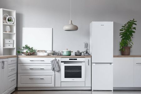 Lodówka Concept LK2347WH z zamrażalnikiem dolnym 144 cm biała - zdjęcie 2