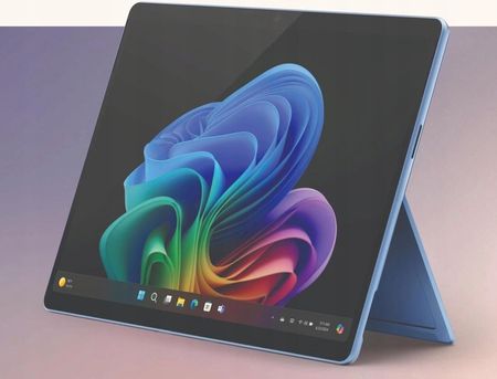 Laptop Microsoft Surface Pro Copilot+ PC 13