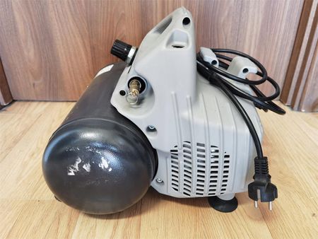 Aerotec Kompresor Samochodowy Airliner Silent Piston Compressor 25110701 - zdjęcie 3