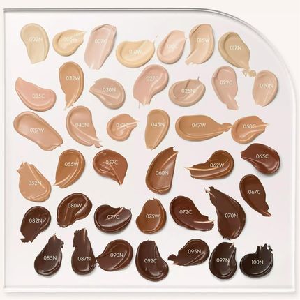 Catrice Invisible Cover Foundation Podkład Kryjący W Płynie Z Matowym Wykończeniem Odcień 045N 30ml - zdjęcie 2