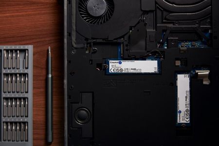 Kingston NV3 M.2 Pcie 4.0 NVMe 1TB (SNV3S1000G) - zdjęcie 3